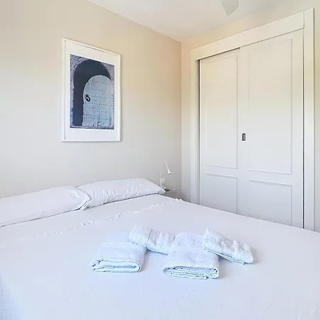 Rooftop Sea-view - South Costa, 아파트 *