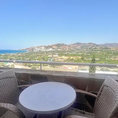 Rooftop Sea-view - South Costa,